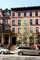 62 W 83rd St Apartments