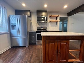 2086 S Pearl St in Denver, CO - Building Photo - Building Photo