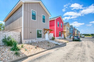 1009 Holiday Dr in San Angelo, TX - Building Photo