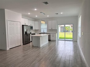 183 Wright Dr in Rotonda West, FL - Building Photo - Building Photo