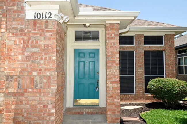 10112 Burgundy Dr in Frisco, TX - Building Photo - Building Photo