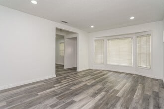 8277 Poinsettia Dr in Buena Park, CA - Building Photo - Building Photo