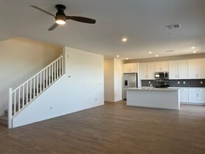 272 Mount Barcroft Dr in Henderson, NV - Building Photo - Building Photo