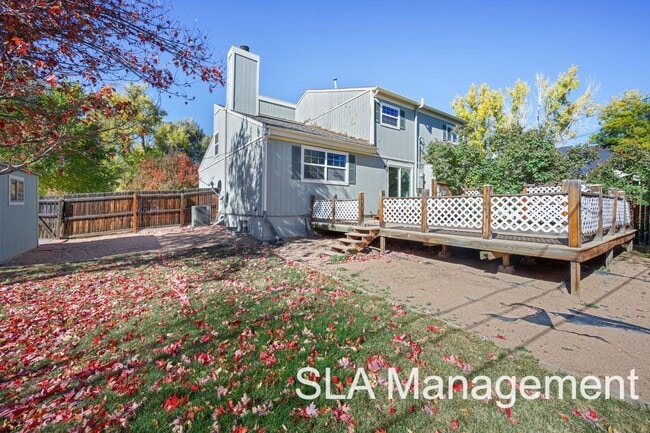 property at 1320 Vivian St