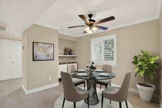 8260 E Arabian Trail in Scottsdale, AZ - Building Photo - Building Photo
