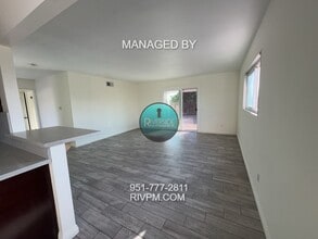 3378 Debbie Ln in Riverside, CA - Building Photo - Building Photo