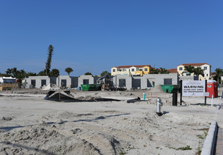 Villas On Antique Row-Phase II in West Palm Beach, FL - Building Photo - Building Photo