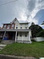 2280 Main St in Northampton, PA - Building Photo