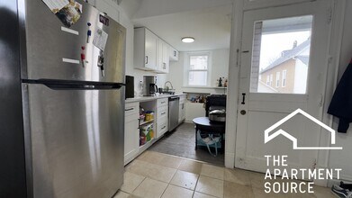 1630 N Fairfield Ave in Chicago, IL - Building Photo - Building Photo