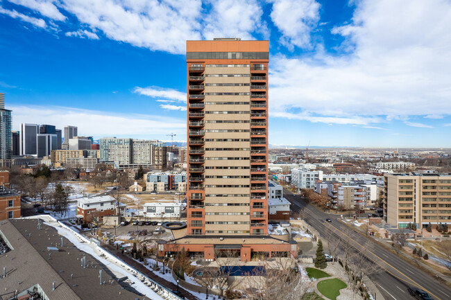 Park One Hundred Apartments in Denver, CO - Building Photo - Building Photo