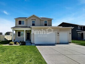 1329 White St in Lehi, UT - Building Photo
