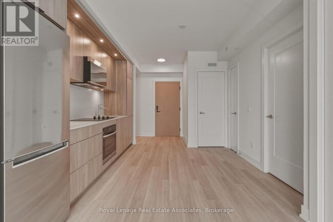 property at 25 Cordova Ave