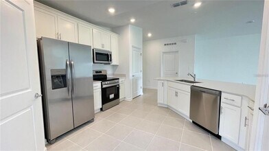 5652 Lemon Grass St in Clermont, FL - Building Photo - Building Photo