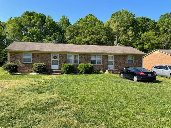 property at 304 Davis Rd