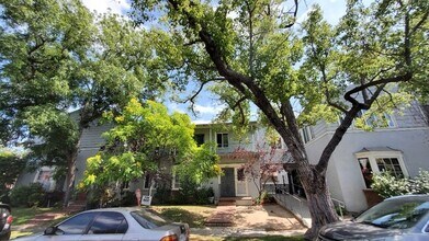 2442 W 18th St in Los Angeles, CA - Building Photo - Building Photo