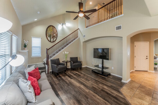 11415 ROADRUNNER in San Antonio, TX - Building Photo - Building Photo