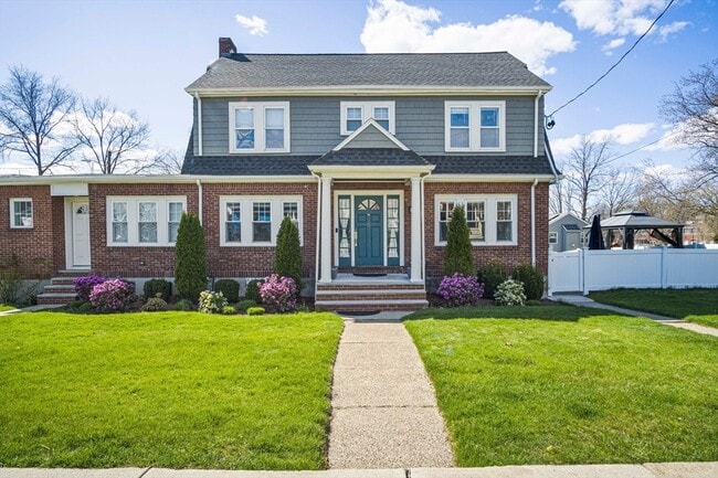 property at 6 Bow St