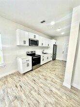 10 Jessie St in Weslaco, TX - Building Photo - Building Photo