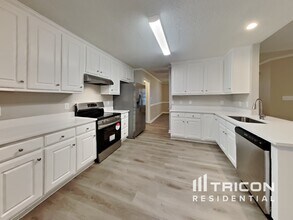 100 Wood Bend Ct in Clayton, NC - Building Photo - Building Photo