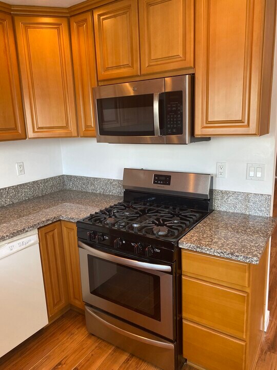 7755 Summitrose St in Tujunga, CA - Building Photo