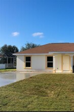 12442 Grouse Ave in Port Charlotte, FL - Foto de edificio - Building Photo
