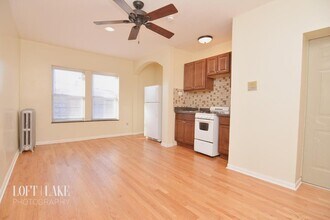 6250 N Winthrop Ave-Unit -211 in Chicago, IL - Building Photo - Building Photo