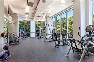 230 Jay St in Brooklyn, NY - Building Photo - Building Photo