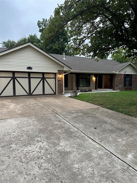 property at 2908 Hemingford Ln