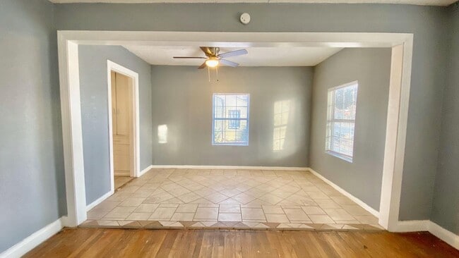 2106 32nd St in Lubbock, TX - Building Photo - Building Photo