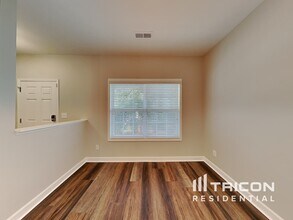 7337 Ethans Way in Burlington, NC - Building Photo - Building Photo