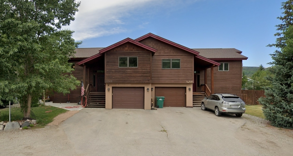 1243 Rainbow Dr in Silverthorne, CO - Building Photo