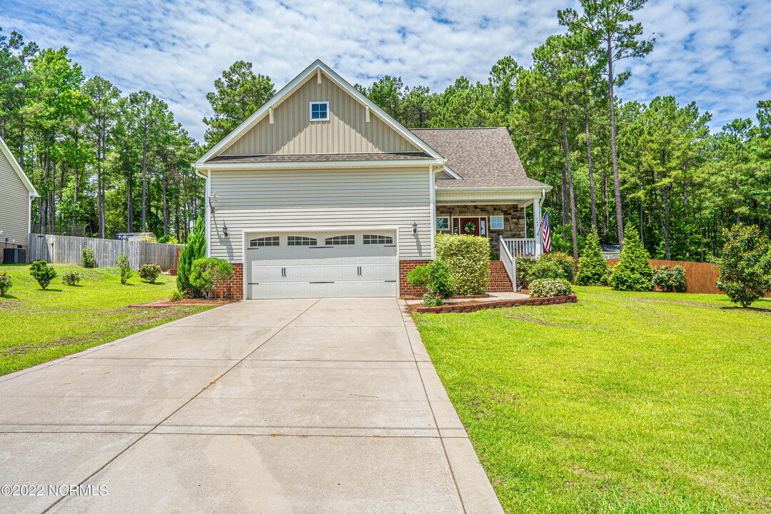 145 Dicks Hill Rd in Carthage, NC - Building Photo