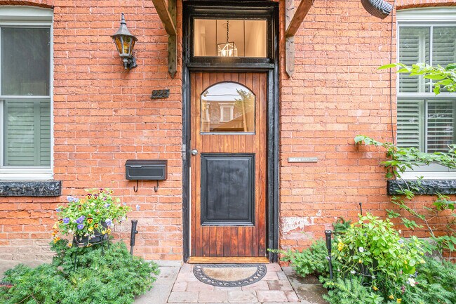 225 Major St in Toronto, ON - Building Photo - Building Photo