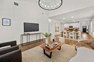 5858 Urbano Bnd in Round Rock, TX - Building Photo - Building Photo