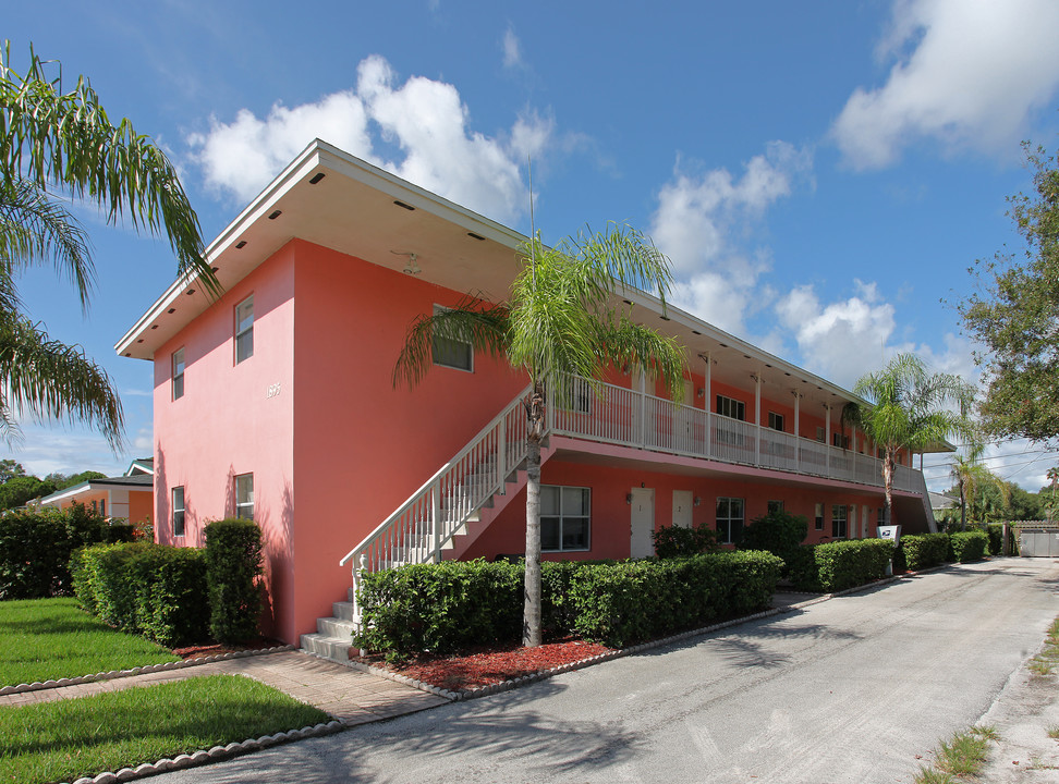 Vero Apartments in Vero Beach, FL - Building Photo