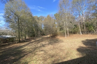 211 Pine Valley Rd in Bogart, GA - Building Photo - Building Photo