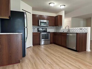 8118 Cypress Cir in Dexter, MI - Building Photo - Building Photo