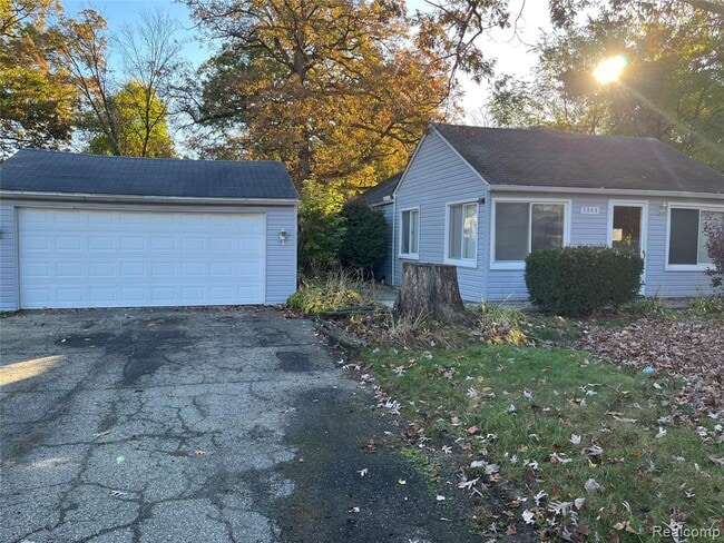 5868 N Linville St in Westland, MI - Building Photo - Building Photo
