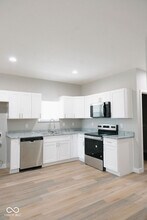 1722 Ingram St in Indianapolis, IN - Building Photo - Building Photo
