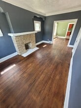 718 E 124th St, Unit 3 in Cleveland, OH - Building Photo - Building Photo