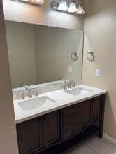 660 Jena Beth Dr in Elizabethton, TN - Foto de edificio - Building Photo