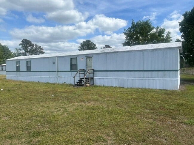 property at 25 Proctorville Church Rd