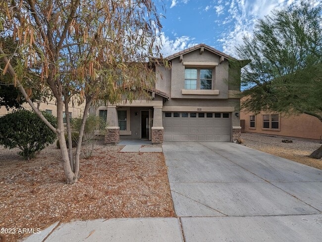 property at 3215 W St Anne Ave