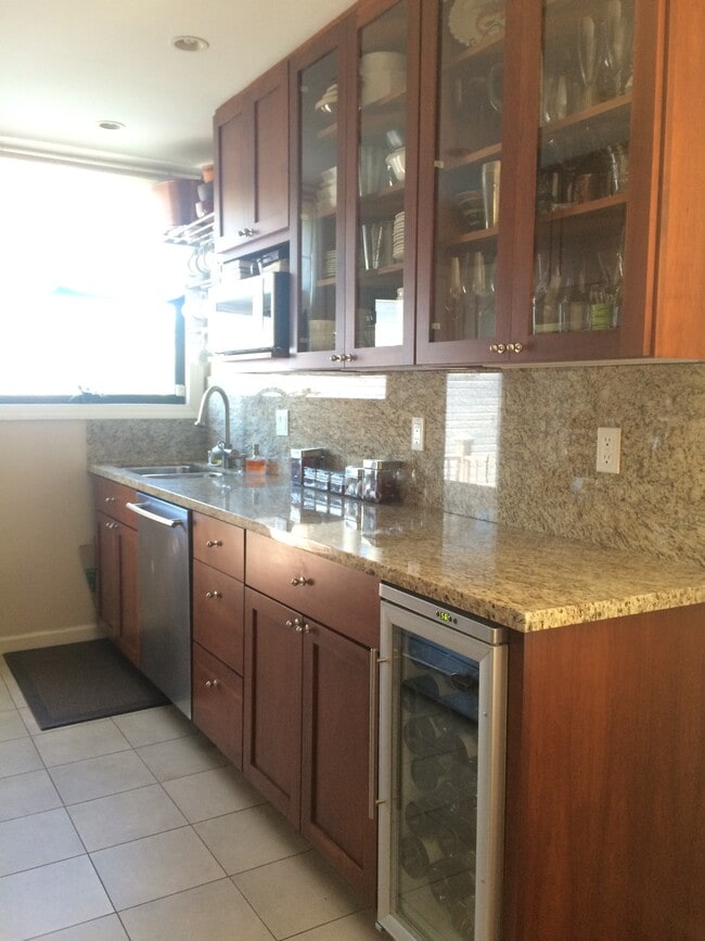 651 14th Street in San Francisco, CA - Building Photo - Building Photo