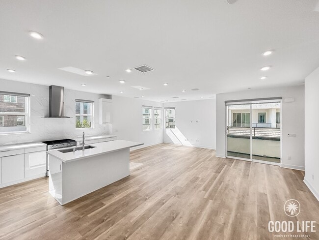 property at 2840 Avella Cir