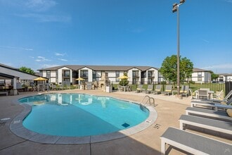 Teagen in Oklahoma City, OK - Foto de edificio - Building Photo