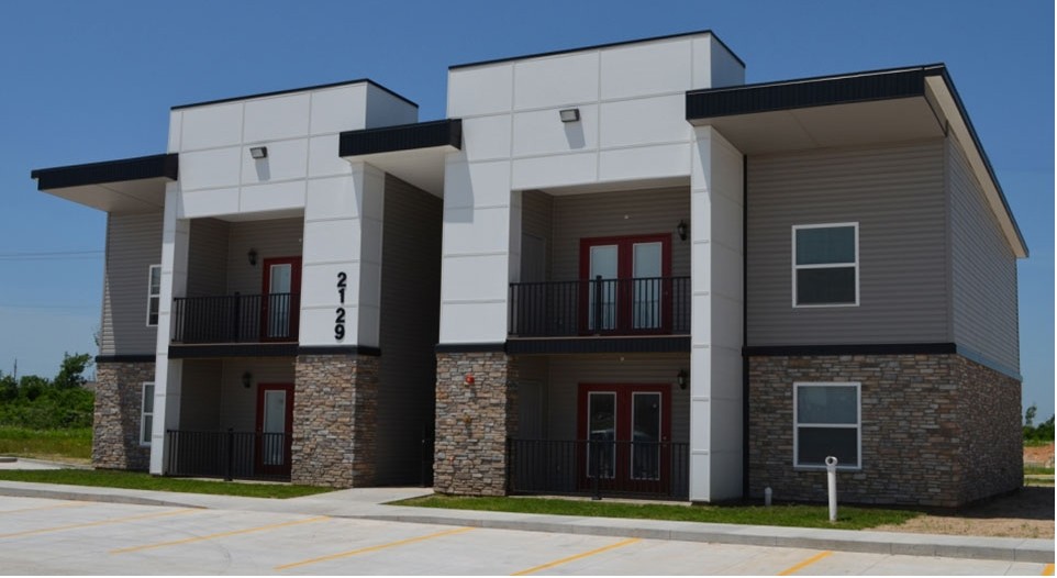 The Docks Apartments in Joplin, MO - Building Photo