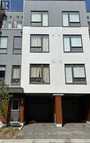 1663 Pleasure Valley Path in Oshawa, ON - Building Photo