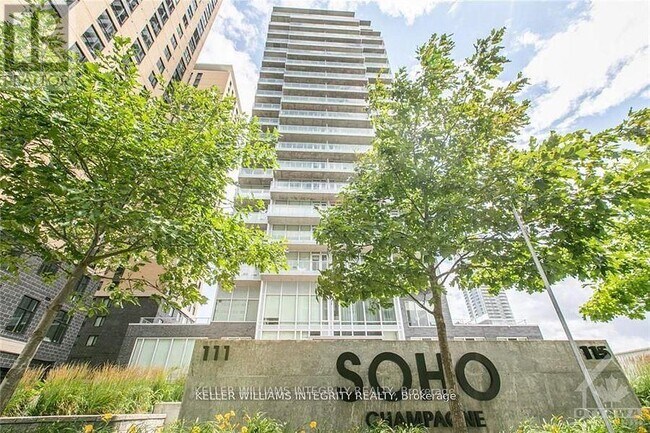 111-111 Champagne Ave S