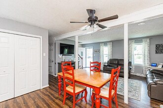 6492 Marie Ln in Mechanicsville, VA - Foto de edificio - Building Photo